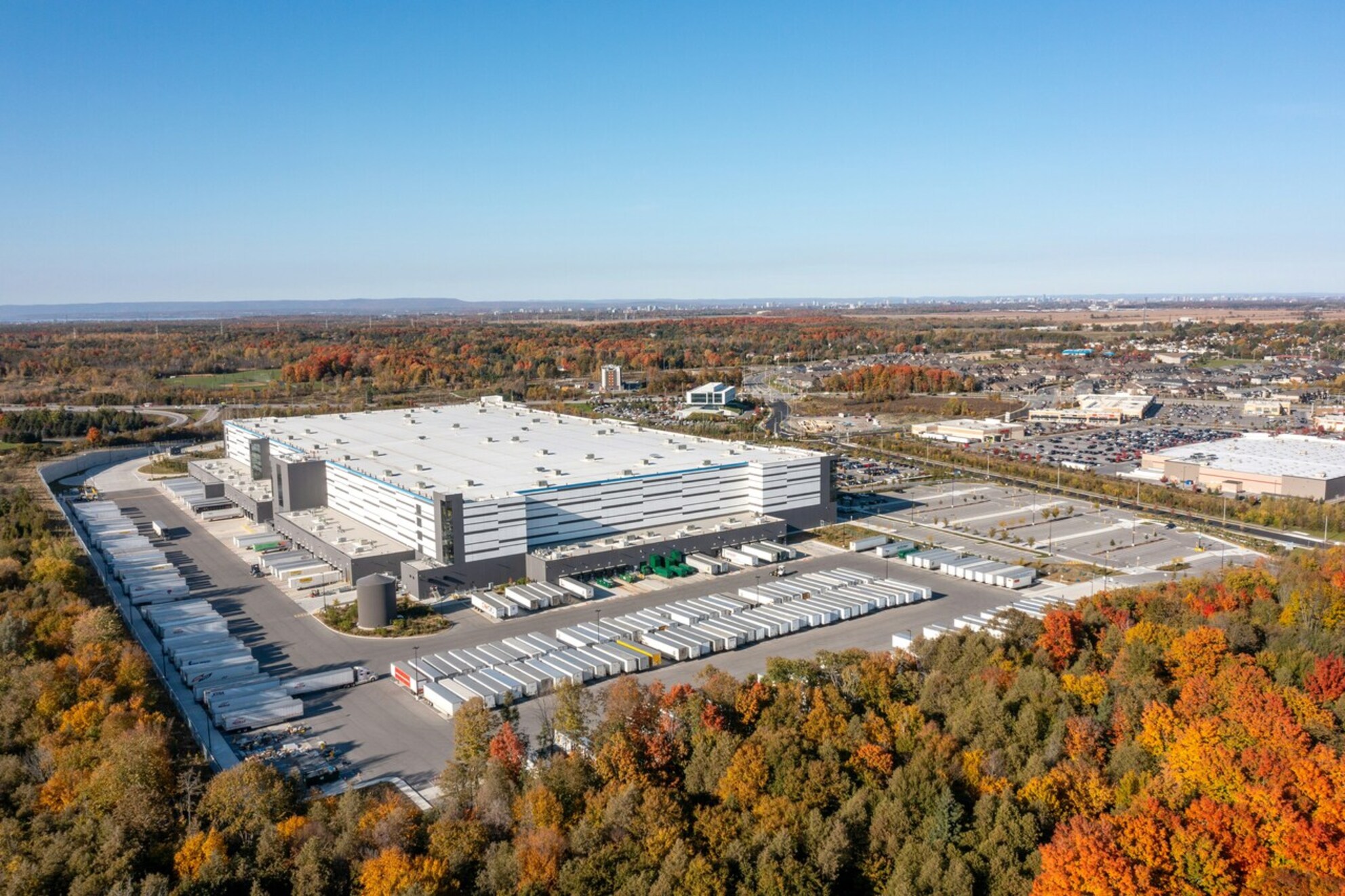 Entrepôt logistique