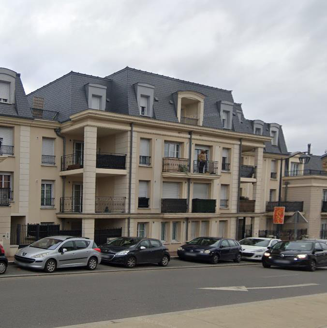 St Cyr L’Ecole - Logements